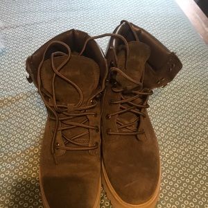 Timberland 6-inch premium, green, Women size 10.